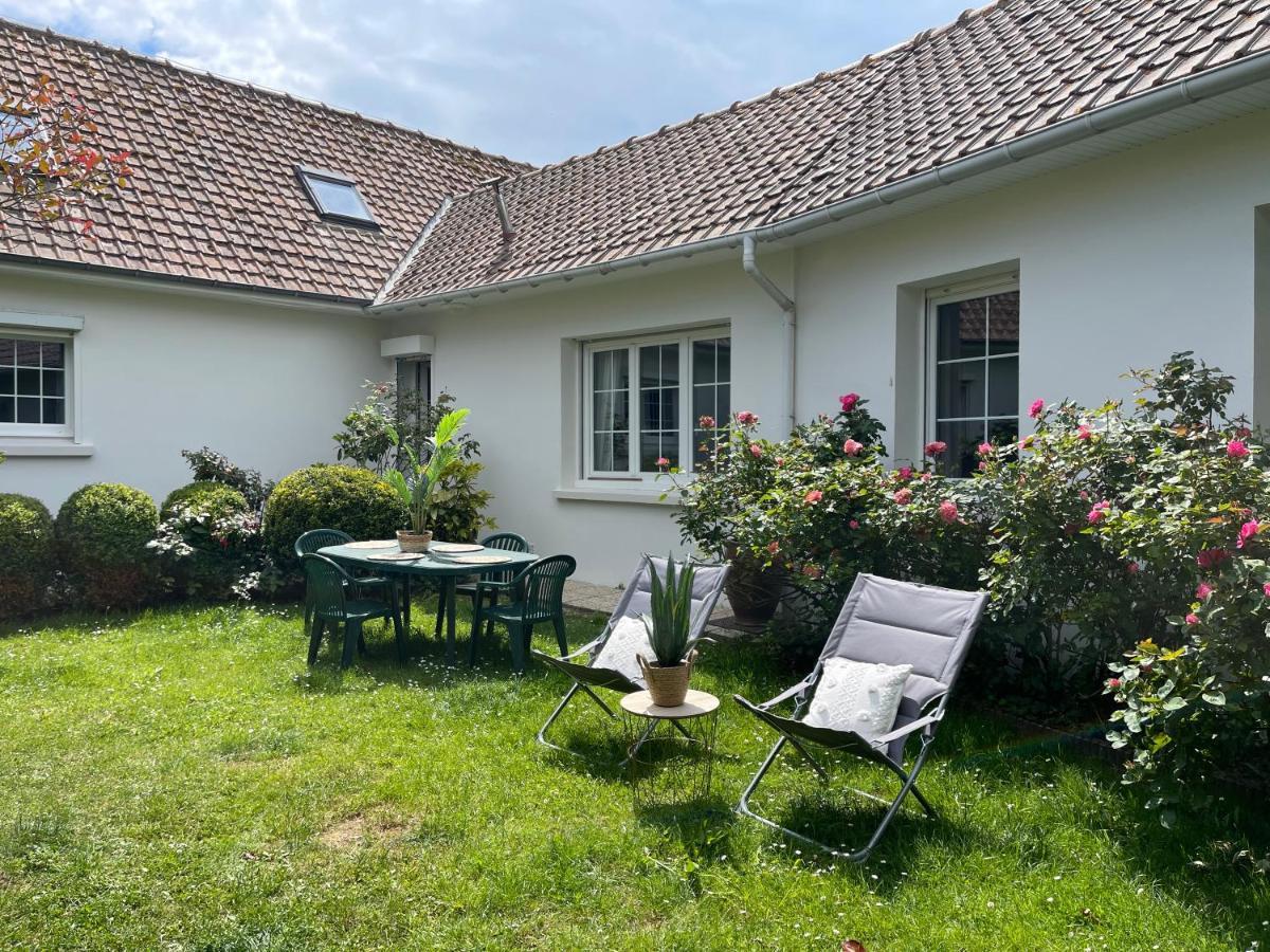 Les Mouettes Villa เอสกาลส์ ภายนอก รูปภาพ